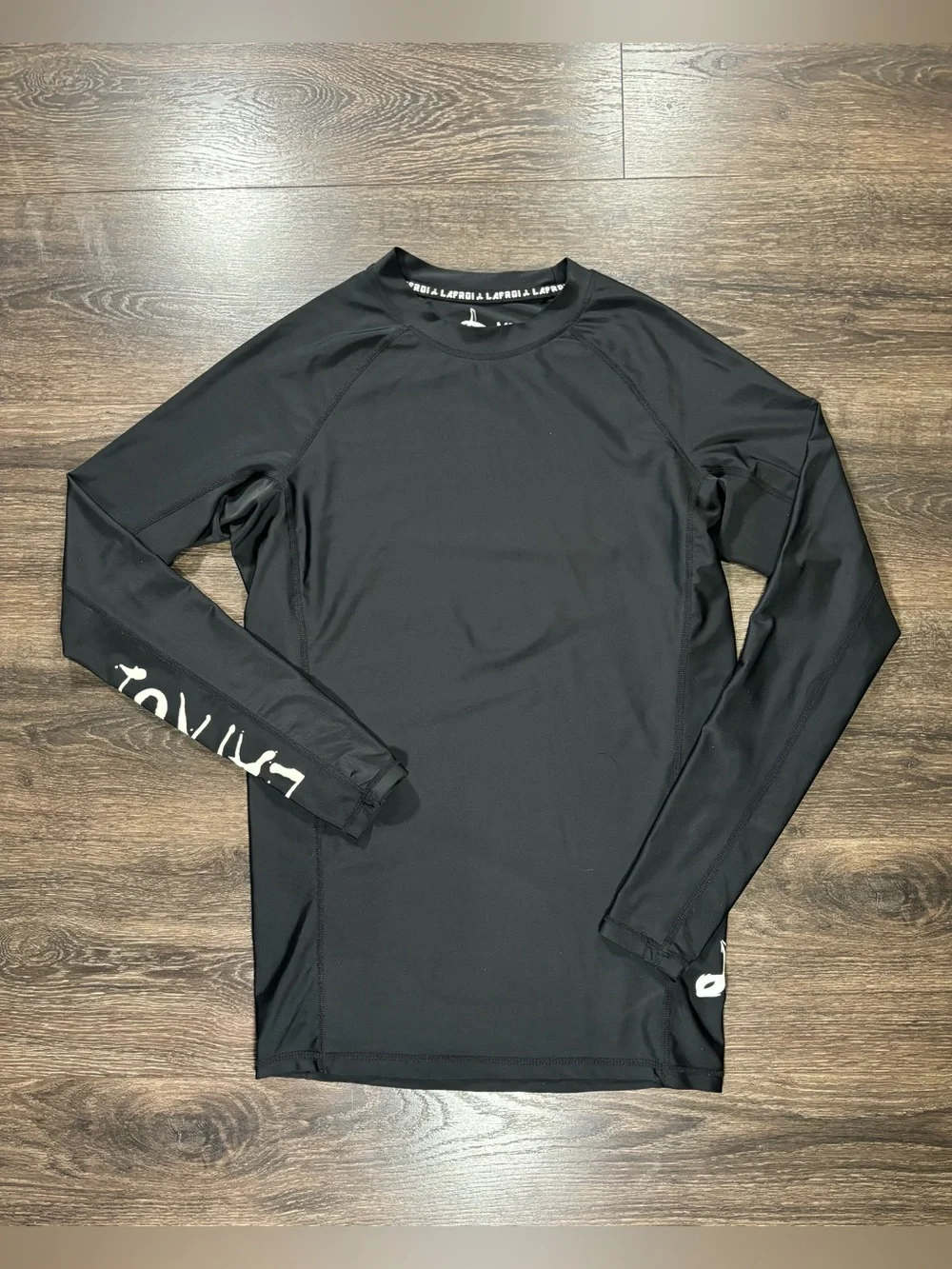 Lafroi Men’s Black Long-Sleeve Rash Guard Athletic Top Medium